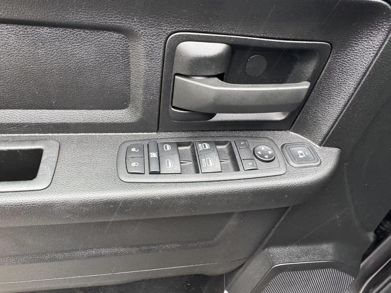 2023 Ram 3500 Chassis Tradesman/SLT/Laramie/Limited Monroe NC
