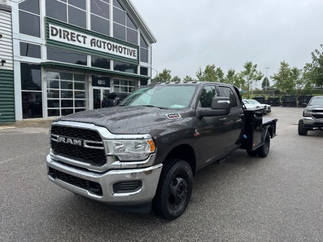 2023 Ram 3500 Chassis Tradesman/SLT/Laramie/Limited