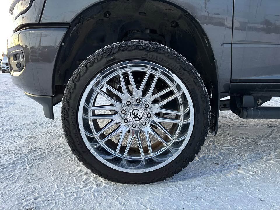 2023 Ram 3500 Laramie | 24IN Rims | Level Kit | 360 Camera | 68RFE | Sun Roof | 5th Wheel Prep | LVL 1 Group Redwater AB