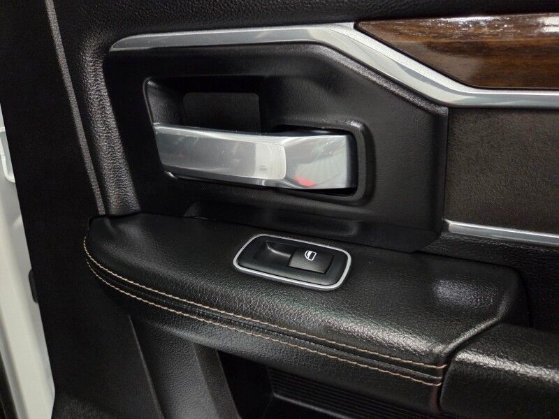 2023 Ram 3500 Laramie Dually 6.7L Diesel 12in GPS Camera FREE WARRANTY Arlington TX