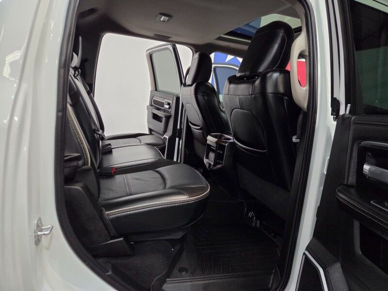 2023 Ram 3500 Laramie Dually 6.7L Diesel 12in GPS Camera FREE WARRANTY Arlington TX