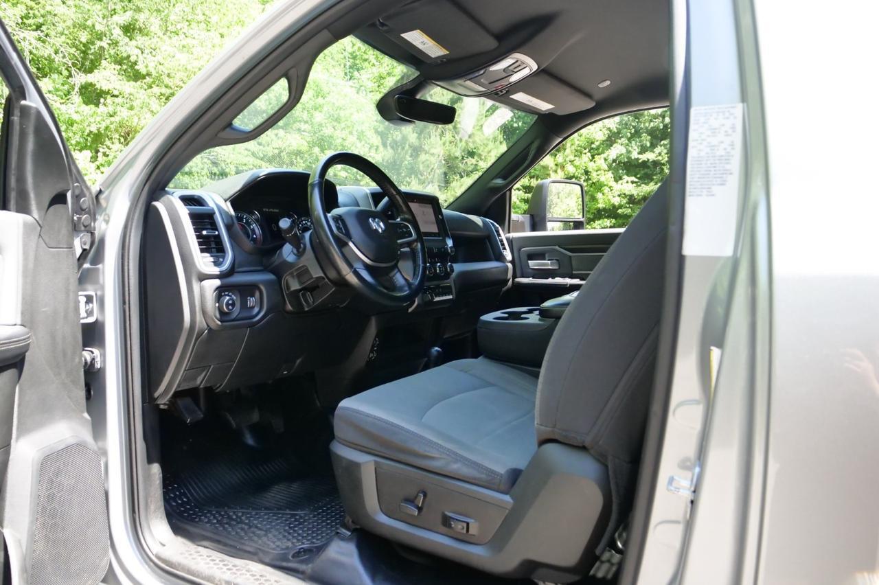 2023 Ram 3500 SLT / 4X4 / DRW / Knapheide PGTD Gooseneck Service Body / 9ft! Lincolnton NC