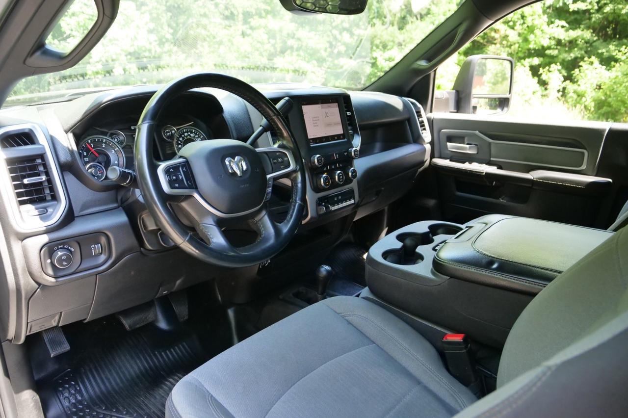 2023 Ram 3500 SLT / 4X4 / DRW / Knapheide PGTD Gooseneck Service Body / 9ft! Lincolnton NC