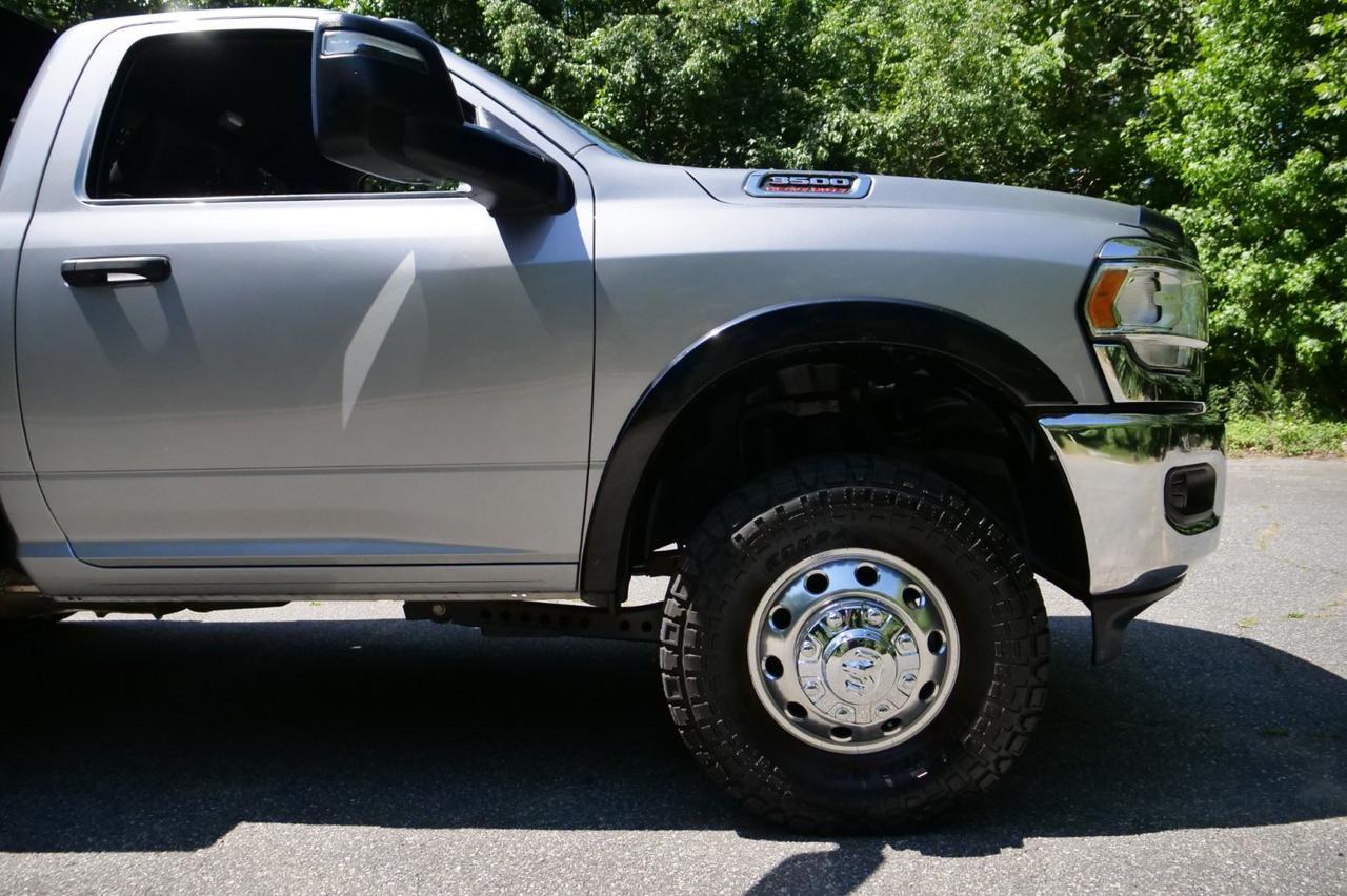 2023 Ram 3500 SLT / 4X4 / DRW / Knapheide PGTD Gooseneck Service Body / 9ft! Lincolnton NC