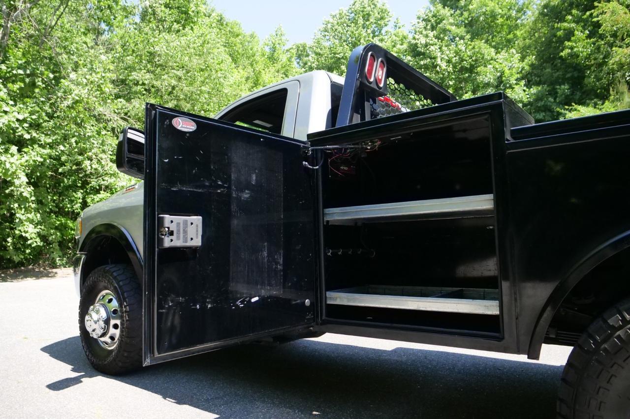 2023 Ram 3500 SLT / 4X4 / DRW / Knapheide PGTD Gooseneck Service Body / 9ft! Lincolnton NC