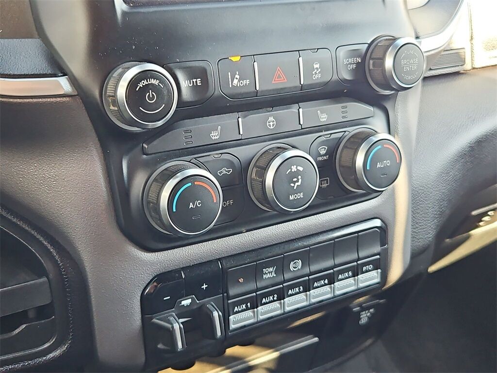 2023 Ram 3500 SLT Gresham OR