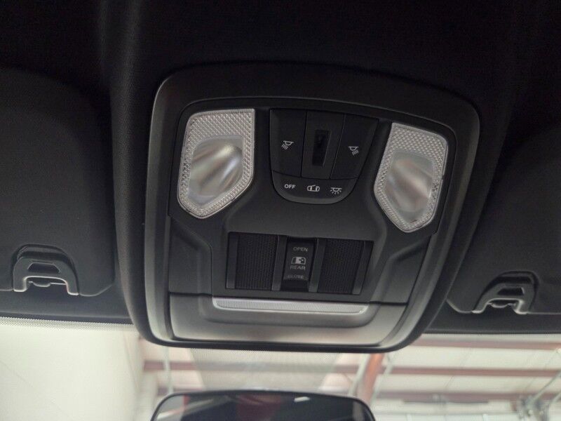 2023 Ram 3500 Tradesman 6.7L Diesel Chrome Pkg Gooseneck NEW Tires FREE WARRANTY Arlington TX