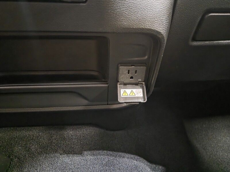 2023 Ram 3500 Tradesman 6.7L Diesel Chrome Pkg Gooseneck NEW Tires FREE WARRANTY Arlington TX