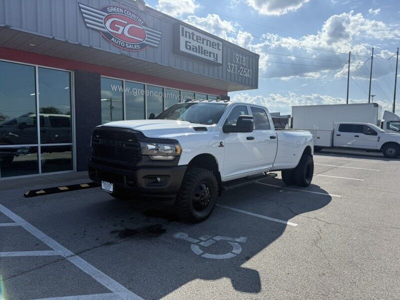 2023 RAM Ram 3500 Pickup Tradesman's photo