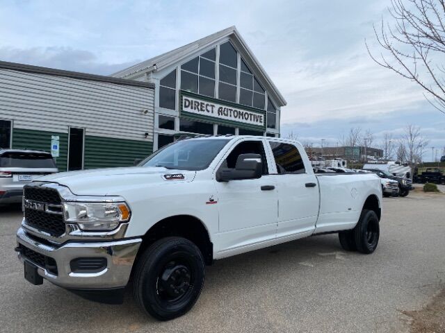 2023 Ram 3500 Tradesman Crew Cab 4x4 8' Box