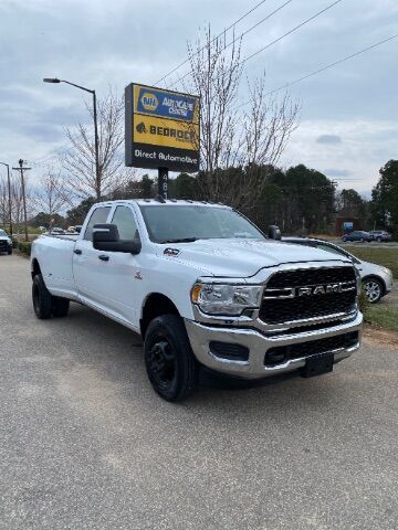 2023 Ram 3500 Tradesman Crew Cab 4x4 8' Box