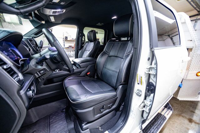 2023 Ram 5500 4x4 Crew Cab Limited Deck Diesel AISIN Leather Nav Red Deer AB