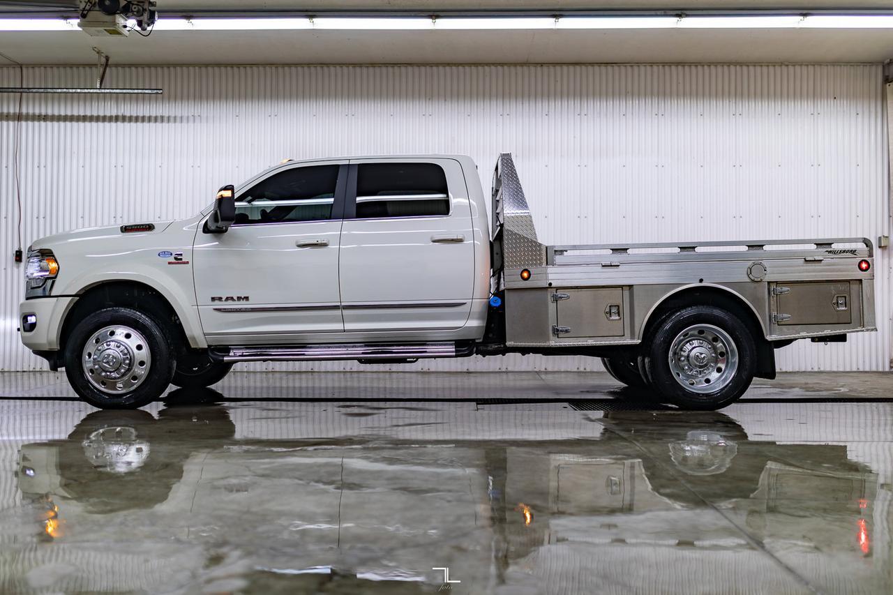 2023 Ram 5500 4x4 Crew Cab Limited Deck Diesel AISIN Leather Nav Red Deer AB