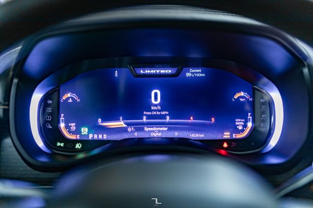 2023 Ram 5500 4x4 Crew Cab Limited Deck Diesel AISIN Leather Nav Red Deer AB