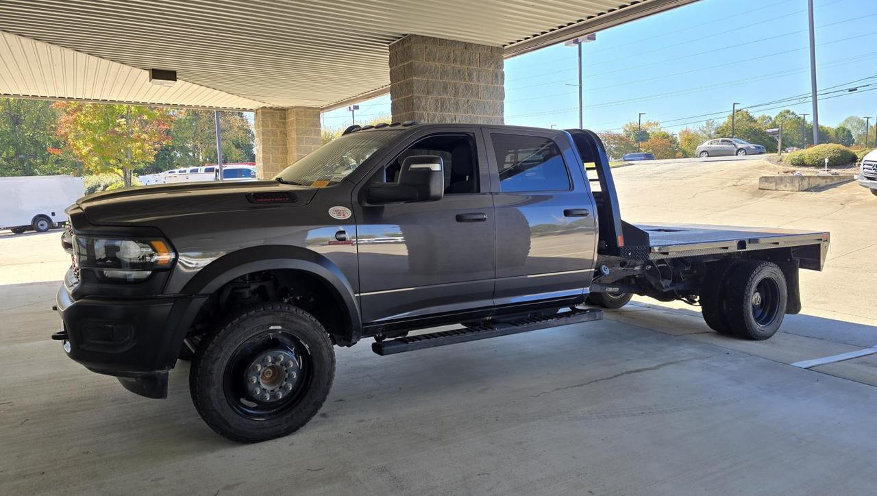 2023 Ram 5500 Chassis Cab Tradesman 4x4 Crew Cab 11.4FT Flatbed W/Max Towing and Cold Weather Group Concord NC