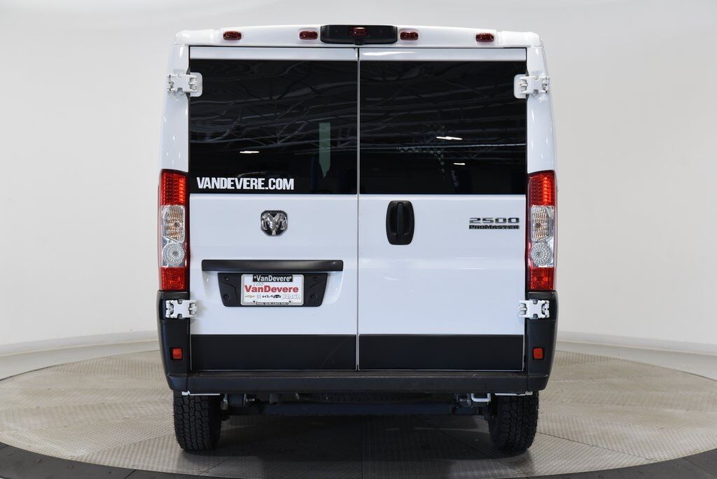 2023 Ram ProMaster 2500 Base Akron
