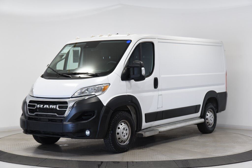 2023 Ram ProMaster 2500 Base Akron