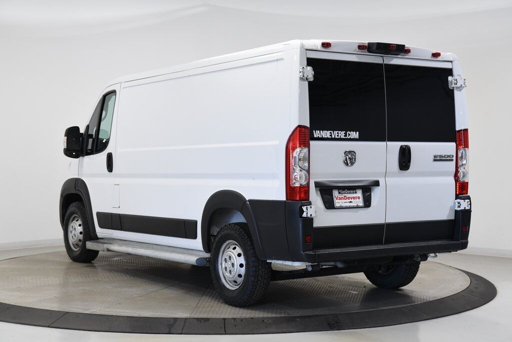 2023 Ram ProMaster 2500 Base Akron