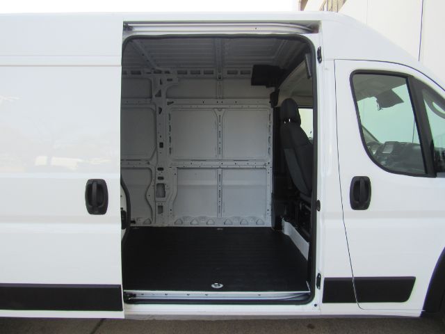 2023 Ram ProMaster 2500 Cargo Van High Roof 159 WB Plano TX