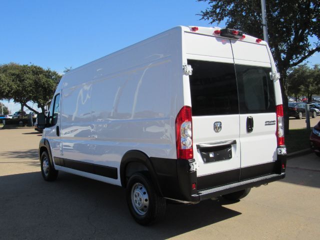 2023 Ram ProMaster 2500 Cargo Van High Roof 159 WB Plano TX
