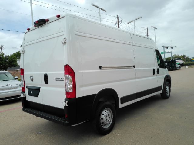 2023 Ram ProMaster 2500 Cargo Van High Roof 159 WB Plano TX