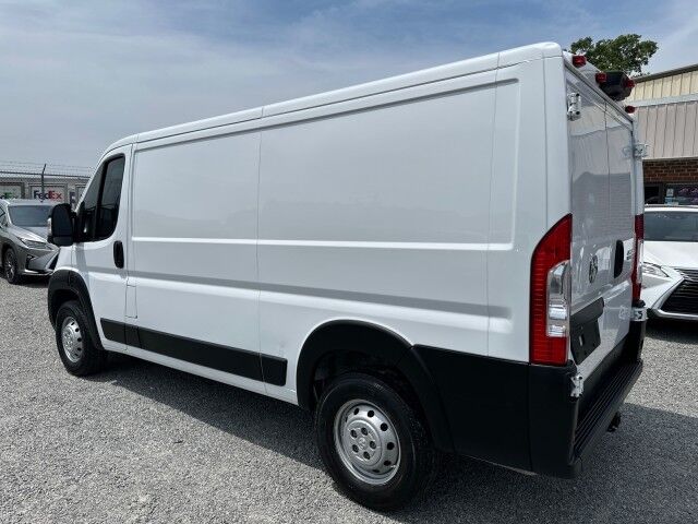 2023 Ram ProMaster 2500 Cargo Van w/ TommyGate Lift & Bulkhead Ashland VA