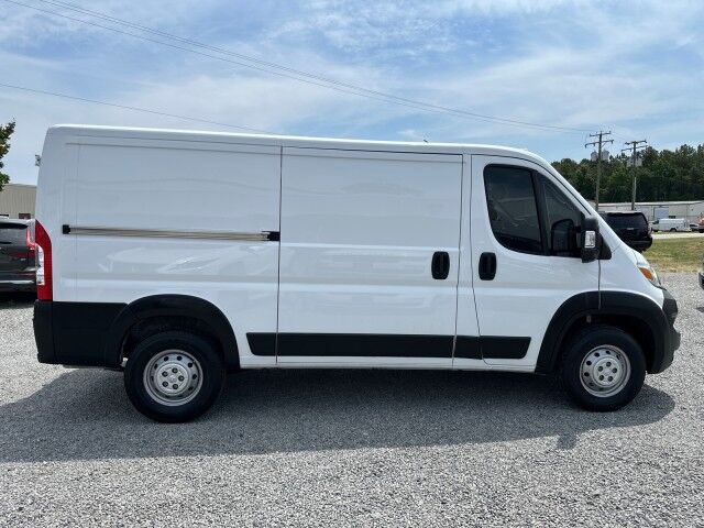 2023 Ram ProMaster 2500 Cargo Van w/ TommyGate Lift & Bulkhead Ashland VA