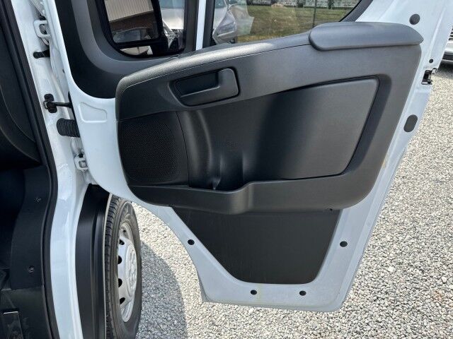 2023 Ram ProMaster 2500 Cargo Van w/ TommyGate Lift & Bulkhead Ashland VA