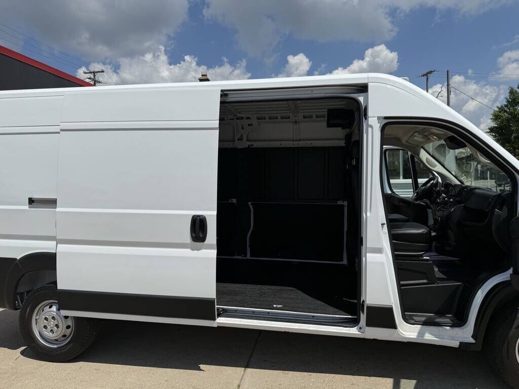 2023 Ram ProMaster 2500 High Roof Royal Oak MI