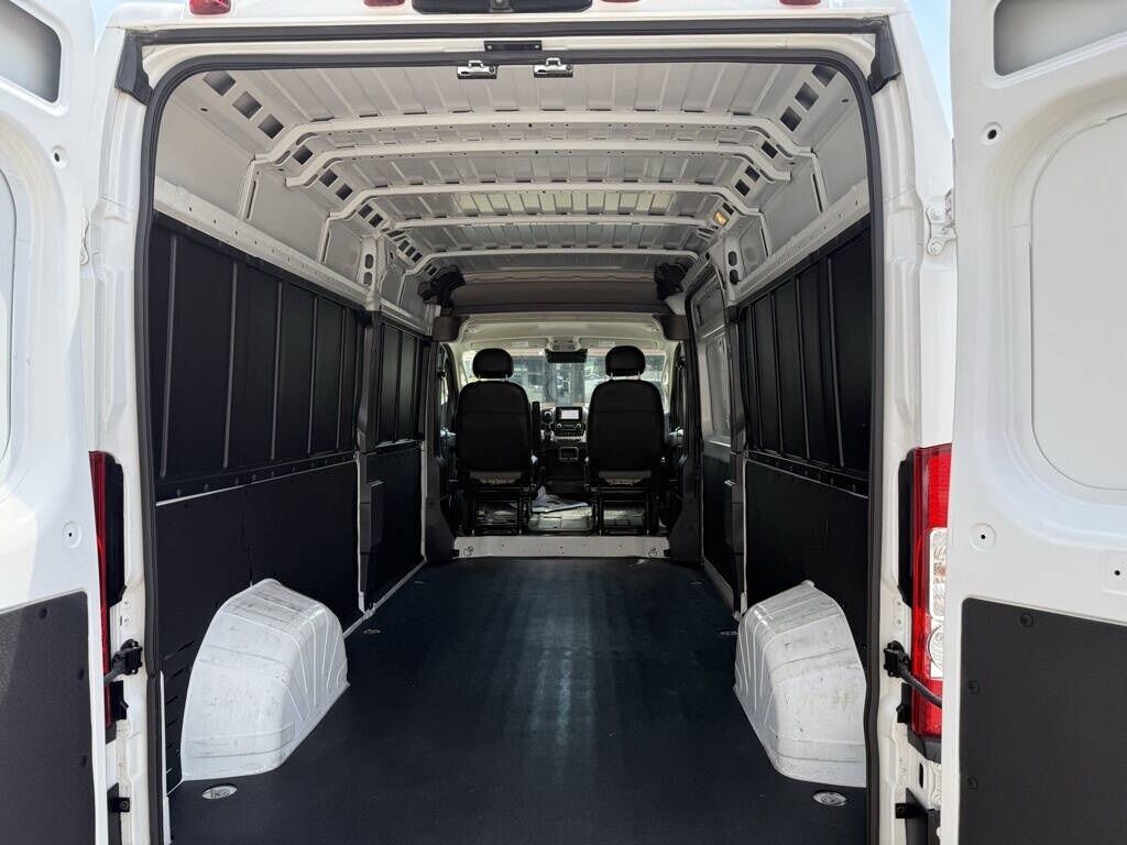 2023 Ram ProMaster 2500 High Roof Royal Oak MI