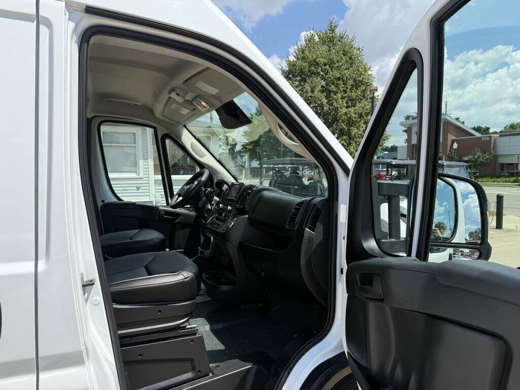 2023 Ram ProMaster 2500 High Roof Royal Oak MI