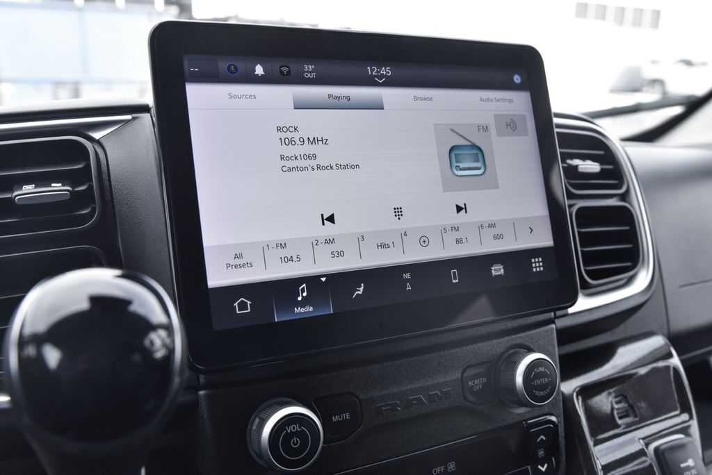 2023 Ram ProMaster 2500 Window Van High Roof Akron OH