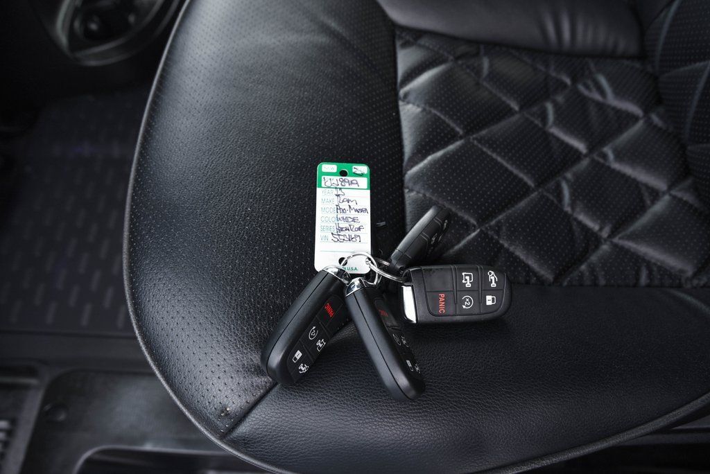 2023 Ram ProMaster 2500 Window Van High Roof Akron OH