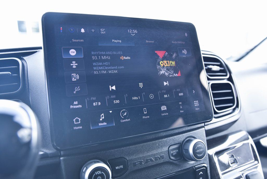 2023 Ram ProMaster 2500 Window Van High Roof Akron OH