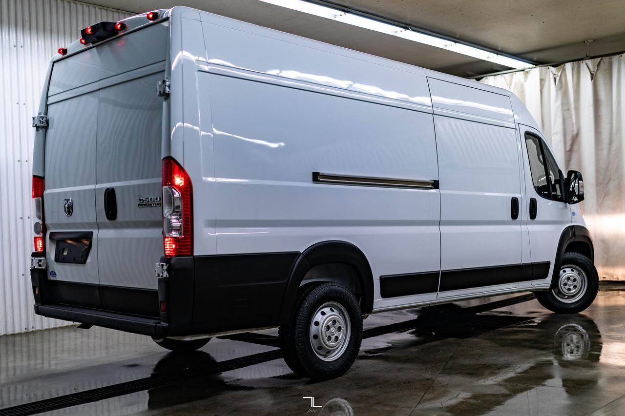 2023 Ram ProMaster 3500 Ext High Roof Cargo Van BCam Red Deer AB