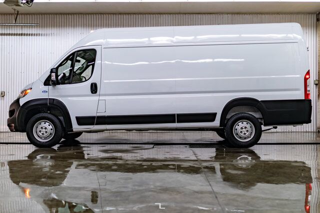 2023 Ram ProMaster 3500 Ext High Roof Cargo Van BCam Red Deer AB