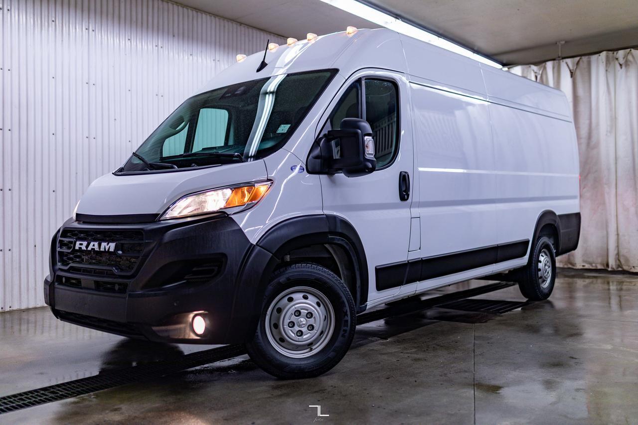 2023 Ram ProMaster 3500 Ext High Roof Cargo Van BCam Red Deer AB