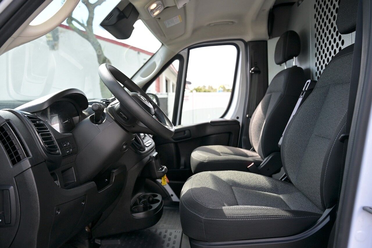 2023 Ram ProMaster Cargo Van Doral FL