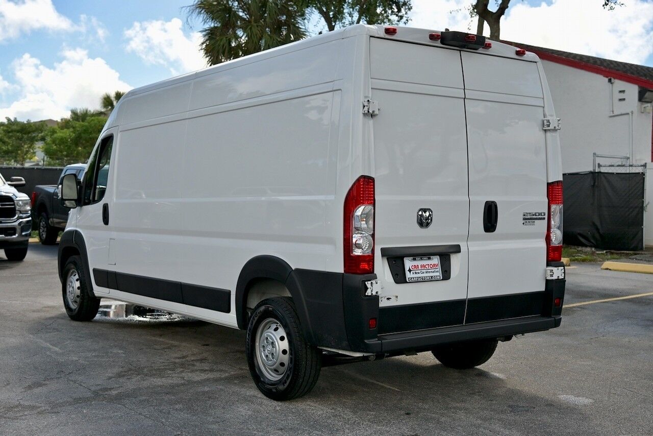 2023 Ram ProMaster Cargo Van Doral FL