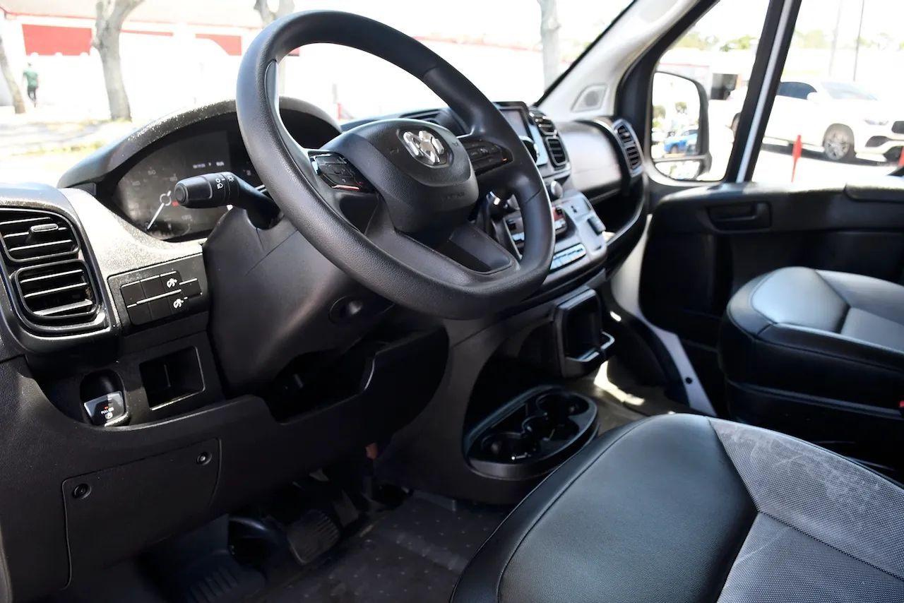 2023 Ram ProMaster Cargo Van 2500 High Roof Van 3D Doral FL