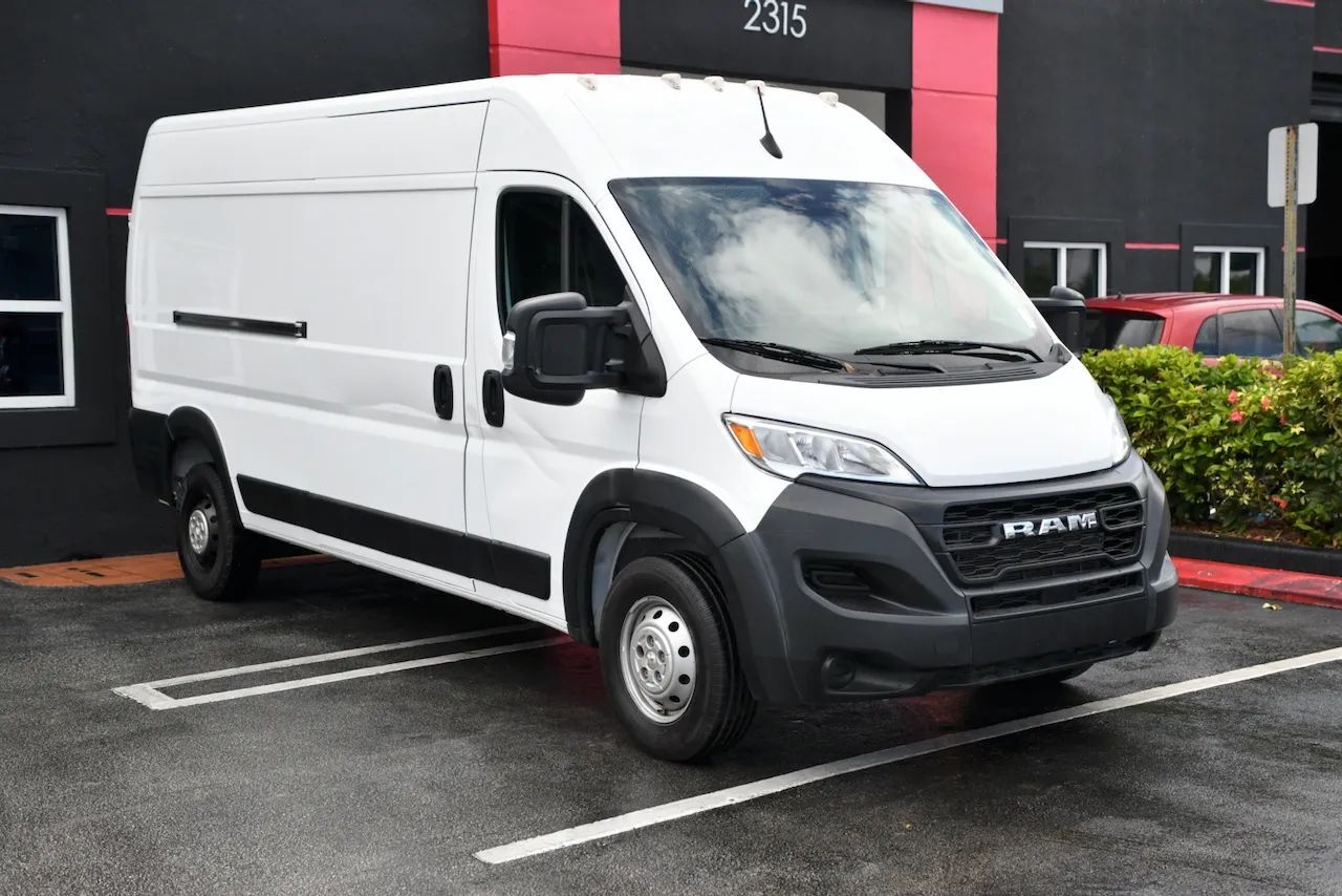 2023 Ram ProMaster Cargo Van 2500 High Roof Van 3D Doral FL