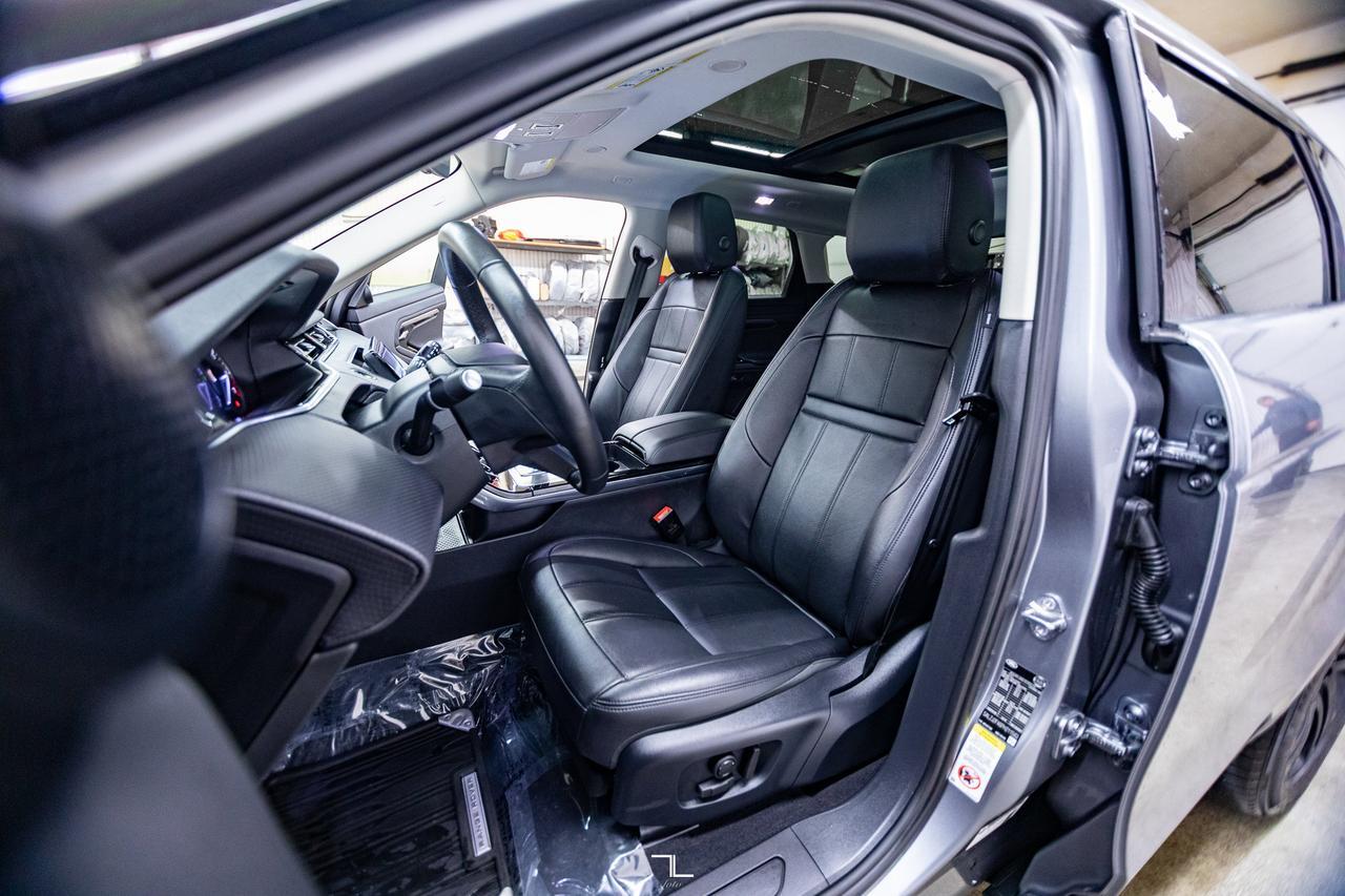 2023 Range Rover Evoque AWD S Leather Roof Nav BCam Red Deer AB