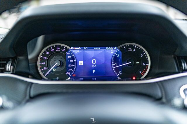 2023 Range Rover Evoque AWD S Leather Roof Nav BCam Red Deer AB