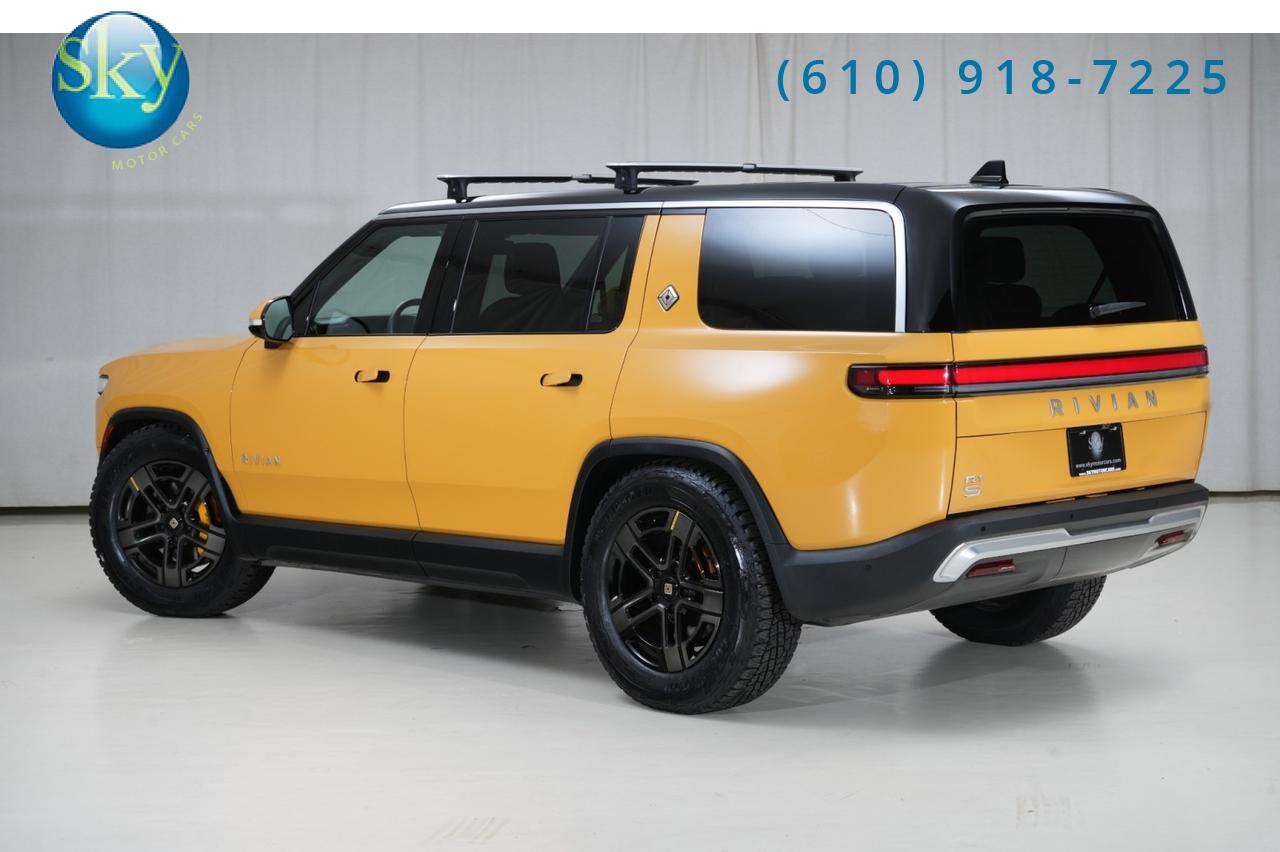 2023 Rivian R1S AWD Quad-Motor Large Pack Adventure West Chester PA
