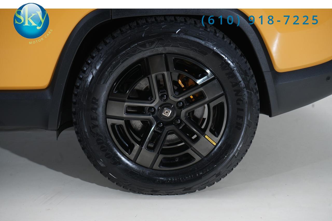 2023 Rivian R1S AWD Quad-Motor Large Pack Adventure West Chester PA