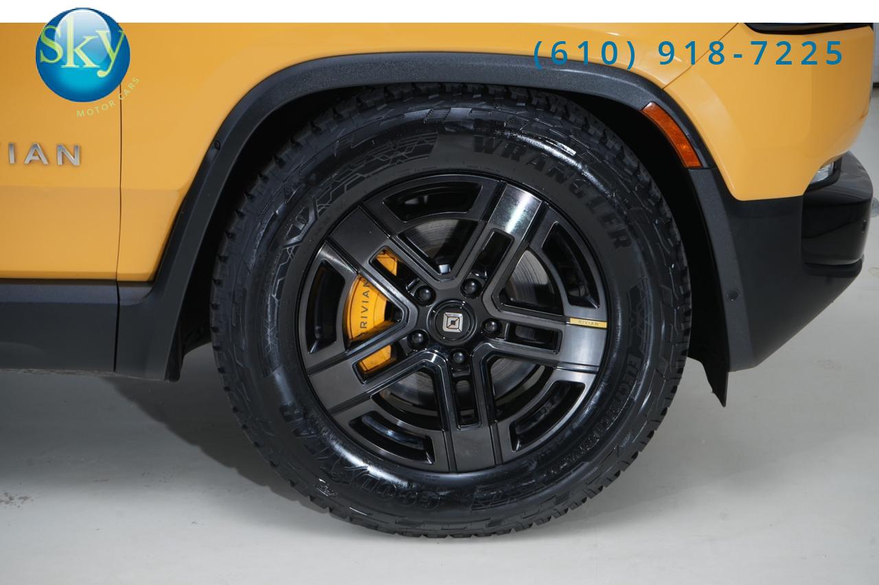 2023 Rivian R1S AWD Quad-Motor Large Pack Adventure West Chester PA