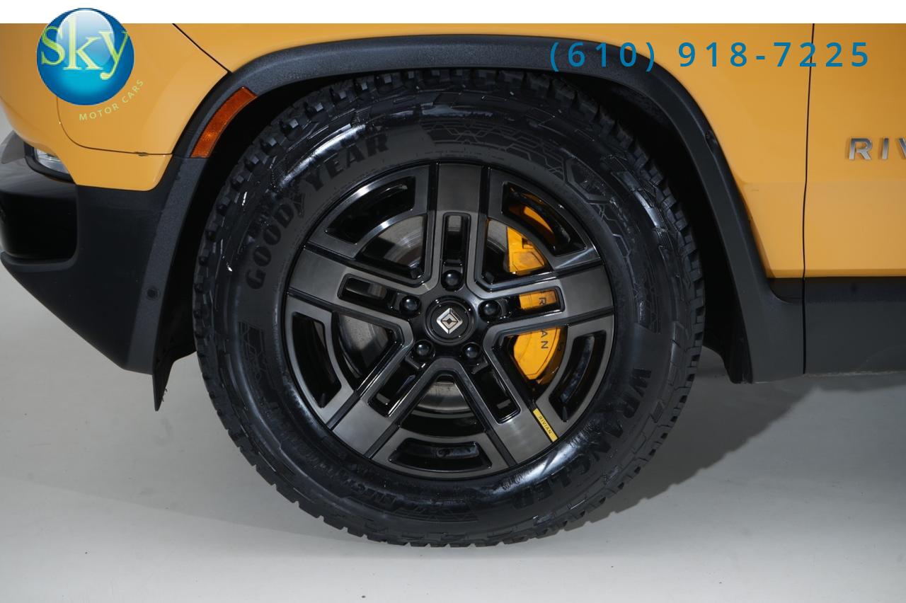 2023 Rivian R1S AWD Quad-Motor Large Pack Adventure West Chester PA