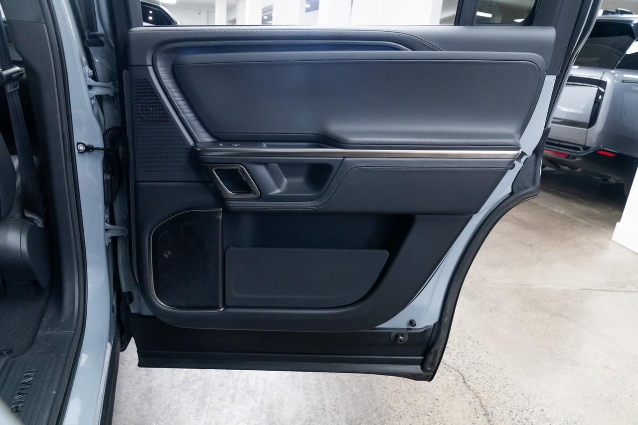 2023 Rivian R1S Adventure 1 Owner Vented Seats Surround View Camera Portland OR