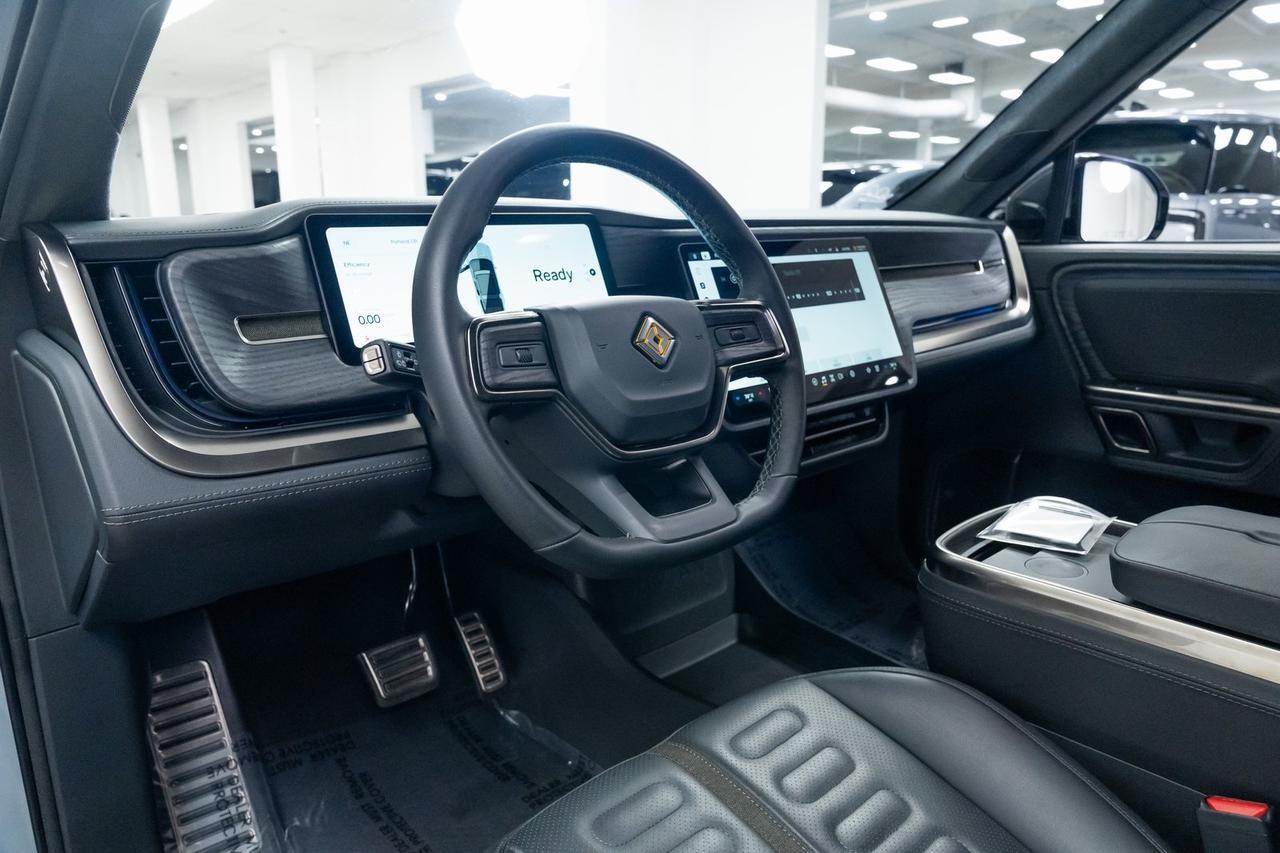 2023 Rivian R1S Adventure 1 Owner Vented Seats Surround View Camera Portland OR