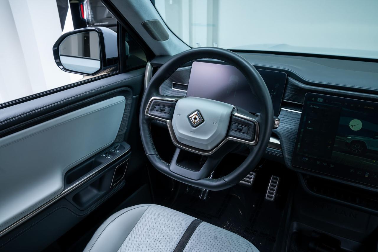 2023 Rivian R1S Adventure AWD Quad Motor Adaptive Cruise Portland OR